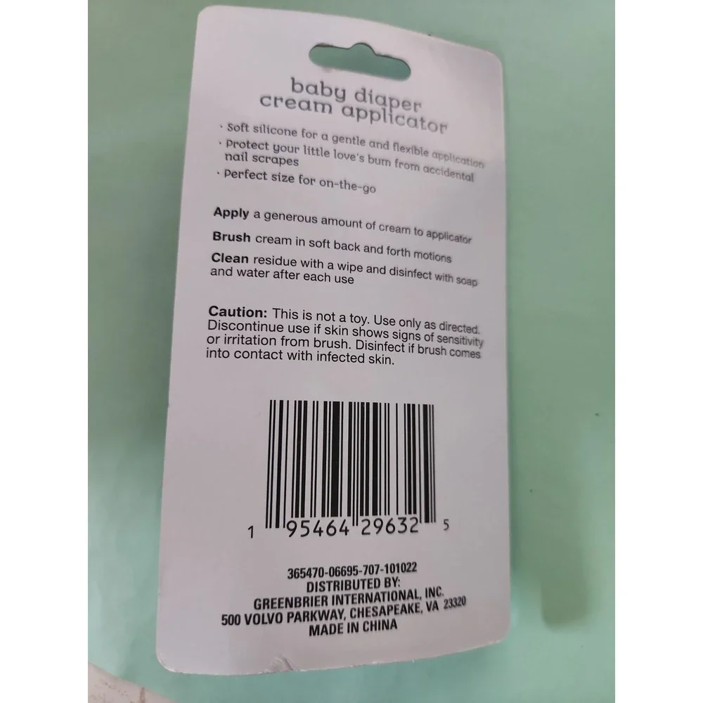 Baby diaper cream applicator,‎ baby teether, salve applicator. Green